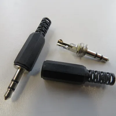 Produktbild von Klinke Stecker Löten Löt Version 3,5 mm gerade Stereo mit Knickschutz vernickelt