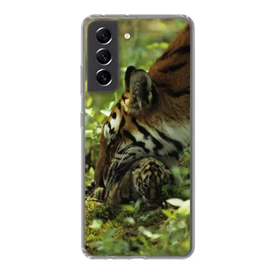 Produktbild von MuchoWow® Handyhülle Schutzhülle Hülle für Samsung Galaxy S21 FE Tiger - Pflanzen - Jungtier Silikon Softcase Handy Hülle - Mobiltelefonhülle
