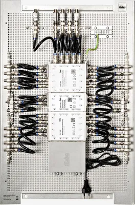 Zdjęcie produktu dla Fuba FMP520SL Multischalter Panel 5in20 vormontiert nach EN60728-11 (22010303)