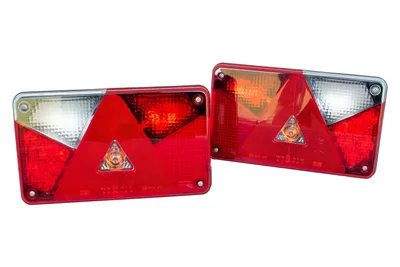 Obrázek produktu pro Sada zadních kombinovaných světel Aspöck Multipoint V LED vpravo + vlevo