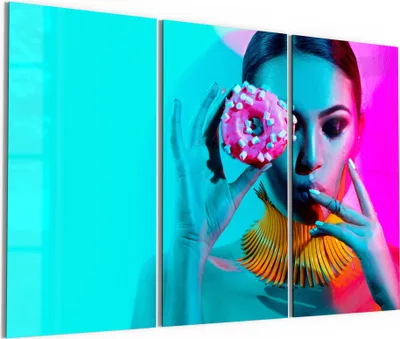 Produktbild von DEQORI Glasbild Echtglas 3x50x100 cm 'Trendiges Frauenporträt' Wandbilder XXL groß