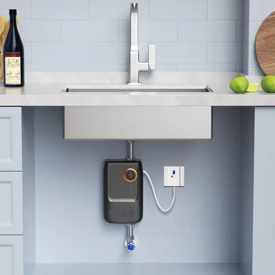 Obrázok produktu pre Elektrický ohrievač vody – 5500 W – na montáž na stenu – čierny – prietokový ohrievač s diaľkovým ovládaním