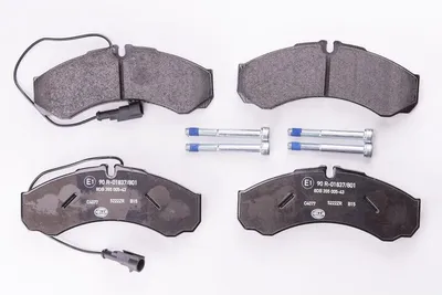 Image de Jeu de plaquettes de frein avec contact d'usure 20,3 mm HELLA pour NISSAN ATLEON, entre autres