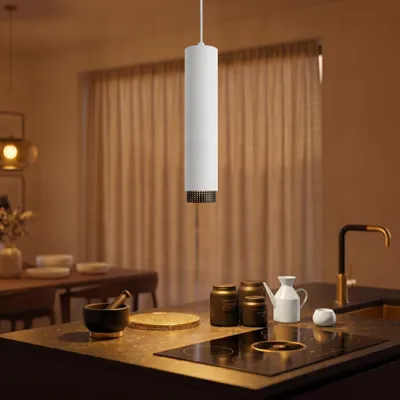 Productafbeelding van Hanglamp Nessi wit met zwart, AI-gegenereerde afbeelding