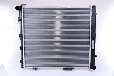 Produktbild von NISSENS 62696A Kühler Wasserkühler Motorkühler passend für MERCEDES-BENZ E-Klasse Limousine (W124) E-Klasse T-modell (S124)
