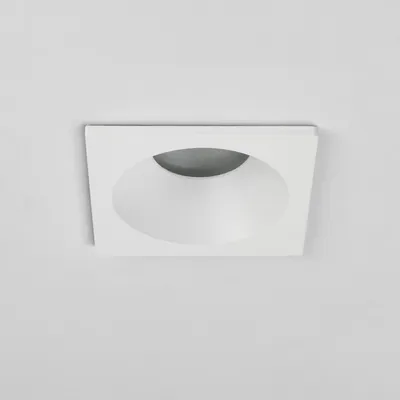Produktbild von Astro Minima - Quadratisches Einbaudownlight IP65 Mattweiß, GU10