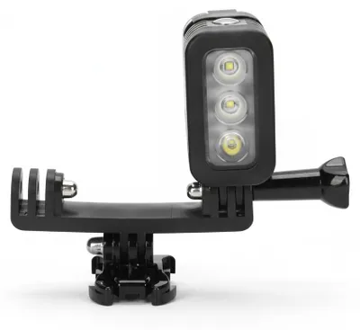 Productafbeelding van InAndOutdoorMatch - Duiklamp - Waterdicht - USB-aansluiting, AI-gegenereerde afbeelding