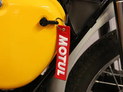 Produktbild von Schlüsselanhänger Motul "START YOUR ENGINE"