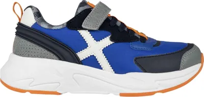 Image de Munich Sneakers 8890097 in Multicolored color size 28