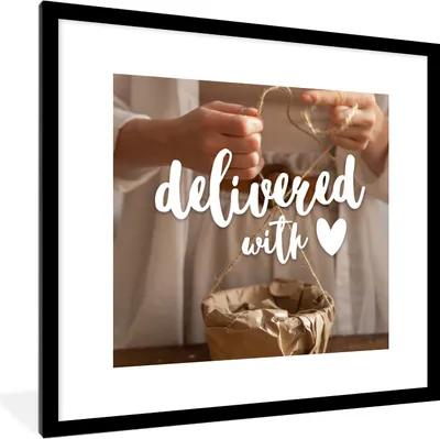 Produktbild von MuchoWow® MuchoWow® Gerahmtes Poster Sprichwörter - Zitate - 'Mit Liebe befreit 40x40 cm - Poster mit zchwarzem Bilderrahmen - Poster - Plakat im Rahmen