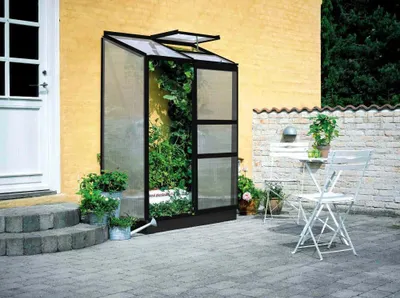 Produktbild von Anlehngewächshaus Halls Altan 2 Polycarbonat 4 mm 132 x 69 cm schwarz