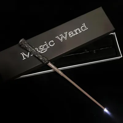 Produktbild von Zauberstab leuchtendes magisches LED + Geschenkebox RESTEQ