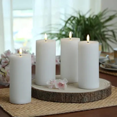 Produktbild von LED Kerzenset LINA - Rustik-Optik - Echtwachs - H: 15cm - D: 7cm - Timer - weiß - 4er Set