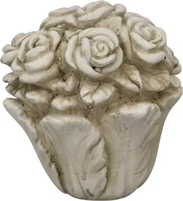 Produktbild von Betonskulptur eines Rosenstraußes im Topf