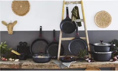 Image de Sauteuse 24cm avec couvercle - Baumalu - 386605 - granit pro