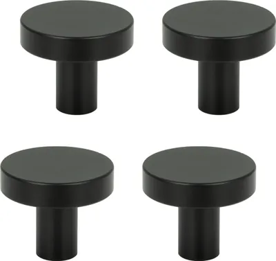 Produktbild von Schwarze runde Möbelknöpfe aus Aluminium – 4er-Set, minimalistisch, mattschwarz, ideal für Schränke und Schubladen, inkl. Montage-Schrauben, langlebig und stilvoll.