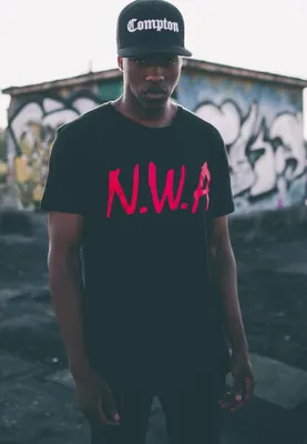 Obrázek produktu pro Pánské tričko Mr. Tee N.W.A Tee black - XS