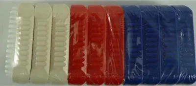 Image de Brosse à ongles en plastique rouge, lot de 10 pièces