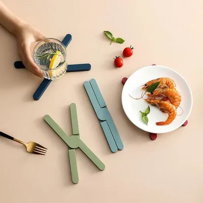 Obrázek produktu pro Žáruvzdorné podložky pod hrnce – 3 ks – skládací – na horké pánve – v balení – sada 3 ks