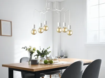 Produktbild von Ausgefallener 6 flammiger LED Kronleuchter Weiß - minimalistische Spinnenlampe