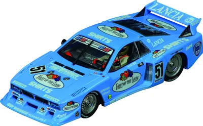 Immagine prodotto di Carrera Lancia Beta Montecarlo Turbo 'Fruit of the Loom, N 1:32