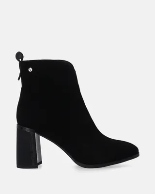 Produktbild von Schwarze Wildleder-Ankle-Boots mit Zierabsatz und goldenen Details 39