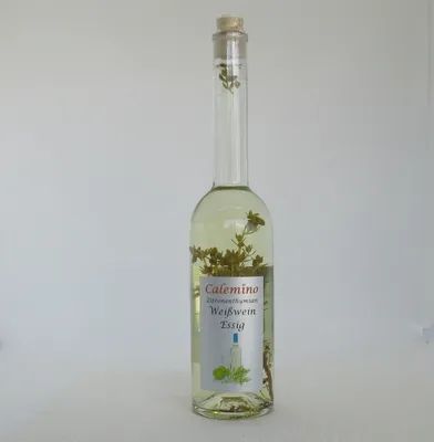Produktbild von Zitronenthymian-Weißwein-Essig mit 3% frischem Zitronenthymian 200ml
