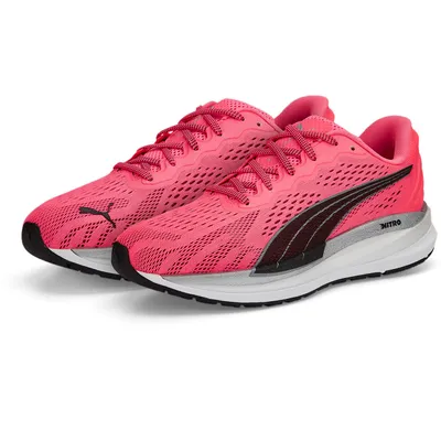 Produktbild von Puma Magnify NITRO Surge Laufschuhe Damen coral schwarz grau Gr 40