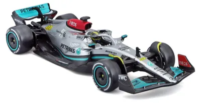 Immagine prodotto di Bburago 18-38066 - Modellino di auto - Mercedes-AMG F1 W13 E Performance Hamilton #44 (con pilota, scala 1:43)