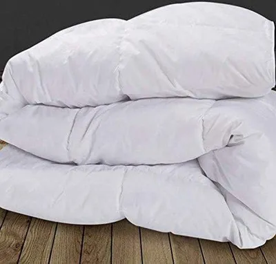 Produktbild von Steppdecke 220 x 240 cm, Modell AELA, weiß, mit Ganzfederfüllung, antiallergen (gegen Hausstaubmilben), 500 g