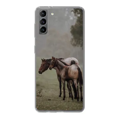 Produktbild von MuchoWow® Handyhülle Schutzhülle Hülle für Samsung Galaxy S21 Plus Pferde - Natur - Nebel Silikon Softcase Handy Hülle - Handy-Tasche