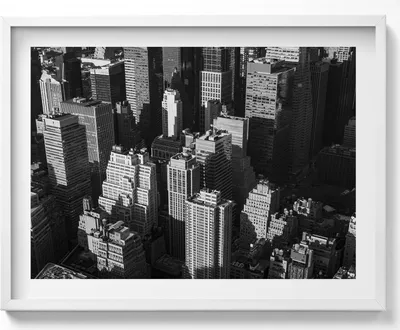 Produktbild von Schwarz-weiße Architektur der Stadt– Wandbild mit Rahmen – Gerahmtes Bild  – Wanddekoration – 80x60 cm –  Weiß Rahmen