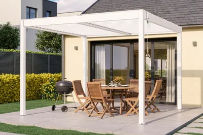 Produktbild von PIANA 3x3m selbsttragende bioklimatische Pergola aus weißem Aluminium – verstellbare Lamellen