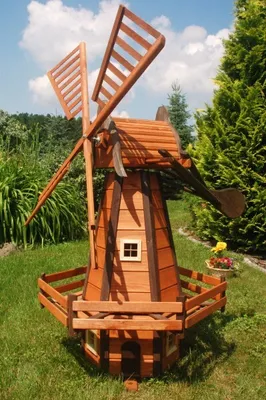 Produktbild von Garten-Windmühle aus Holz – Höhe 1,65 Meter