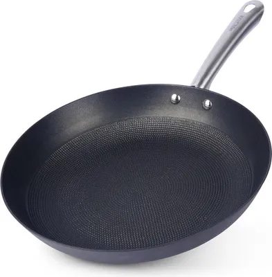 Obrázek produktu pro Odolná litinová pánev s nepřilnavým povrchem na smažení a do trouby
