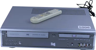 Immagine prodotto di Daewoo DF-8150 - Registratore DVD e VHS (VHS -> DVD)