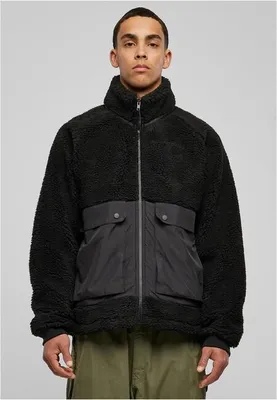 Image de Urban Classics Veste courte raglan en sherpa noir/noir - XXL