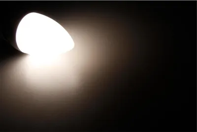 Obrázek produktu pro LED žárovka McShine, E14, 8W, 600lm, 160°, 3000K, teplá bílá, Ø37x105mm