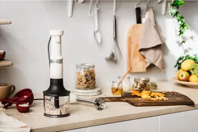 Produktbild von KitchenAid Stabmixer 5KHBV83EAC crème