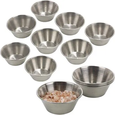 Productafbeelding van Kleine metalen kommen - Serveerschalen snack - Dips en sauzen - Stapelbaar ontwerp - 12 stuks 50ml - Zilver