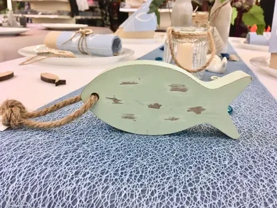 Produktbild von Figur Fisch Holz mintgrün Kommunion Konfirmation Taufe