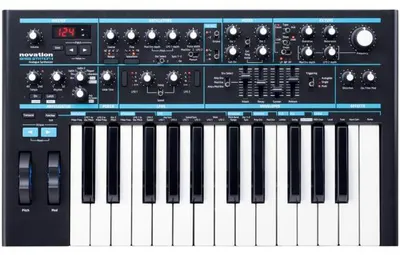 Produktbild von Novation Bass Station II, USB, 457,2 mm, 273 mm, 76,2 mm, Windows 7 Enterprise, Windows 7 Enterprise x64, Windows 7 Home Basic, Windows 7 Home Basic x64,..., Mac OS X 10.7 Lion, Mac OS X 10.8 Mountain Lion, Mac OS X 10.9 Mavericks