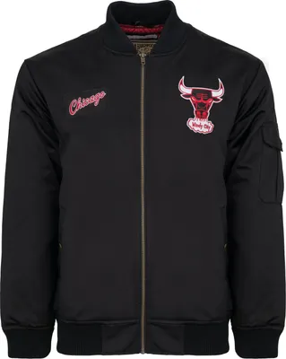 Produktbild von Mitchell & Ness Herren Jacke Chicago Bulls Team Leader Satin Bomber black M