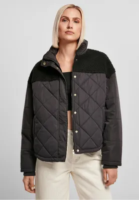 Zdjęcie produktu dla Dámská zimní bunda Urban Classics Ladies Oversized Diamond Quilt Puffer Jacket black - L