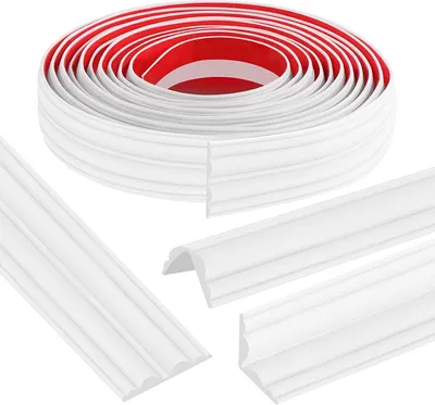 Imagen del producto de Protector autoadhesivo, flexible, de 400 cm de longitud, color blanco, para bordes de mesas