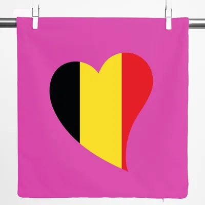 Produktbild von Huuraa Kissenbezug Belgien Flagge Herz 40x40cm Fuchsia Baumwolle Dekokissenbezug Geschenkidee