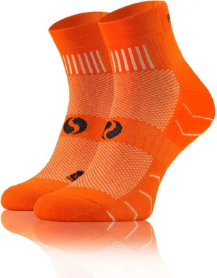 Produktbild von Sesto Senso Sport Socken - Atmungsaktive, Nahtlose Baumwollsocken mit Anatomichem Sitz, Feuchtigkeitskontrolle, Für Herren und Damen, Schützende Polsterung, Ideal für Sport, Farbe: Orange, Größe: Einheitsgröße 35-38