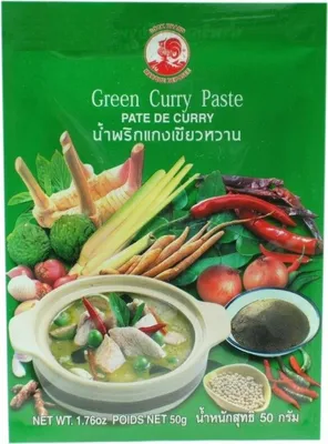 A package of green curry paste with ingredients shown.