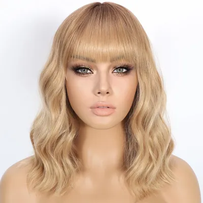 Produktbild von Perücke mit Pony - Kurze Lockige Bob-Perücke - Synthetische Hitzebeständige Perücke - 35 cm - Hochwertige Synthetische Materialien - Für Den Alltag und Partys - Haarteil