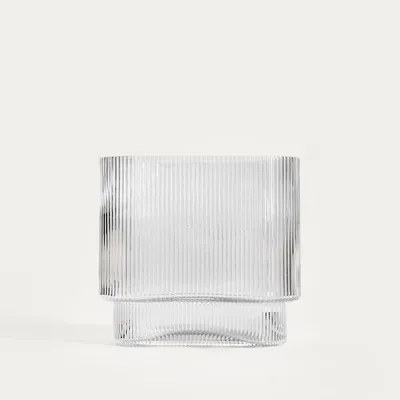 Produktbild von HOMLA AMER längliche gestreifte Glasvase transparent 20x10x18,5 cm